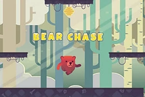 Červený medvěd běžící lesem s platformami a názvem Bear Chase nahoře