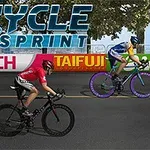 Dva cyklisté závodí na silnici s bilboardy pod stromy, jeden v červeném a druhý v modrém dresu