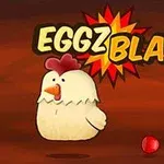 Kreslená slepice vedle nápisu EGGZ BLAST!
