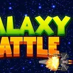 Název GALAXY BATTLE v zelené a oranžové barvě s hvězdnou oblohou na pozadí a výbuchem vpravo dole