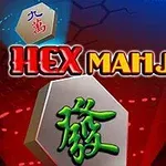 Název HEX MAHJONG s barevnými dlaždicemi v pozadí v hexagonálním stylu