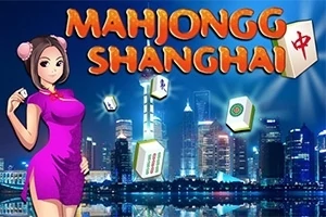Žena v růžových šatech držící herní dlaždici před nasvíceným panoramatem města s nápisem Mahjongg Shanghai