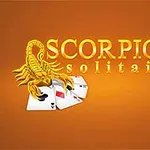 Žlutý škorpion na oranžovém pozadí s hracími kartami a textem SCORPION solitaire