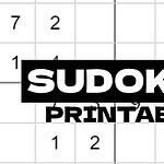 Sudoku mřížka s několika předvyplněnými čísly a výrazným nápisem Sudoku Printable