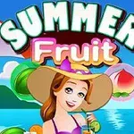 Žena v klobouku s nápojem u moře s nápisem Summer Fruit na obloze