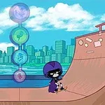 Postava na skateboardu v ochranné helmě na rampě s městským panoramatem v pozadí